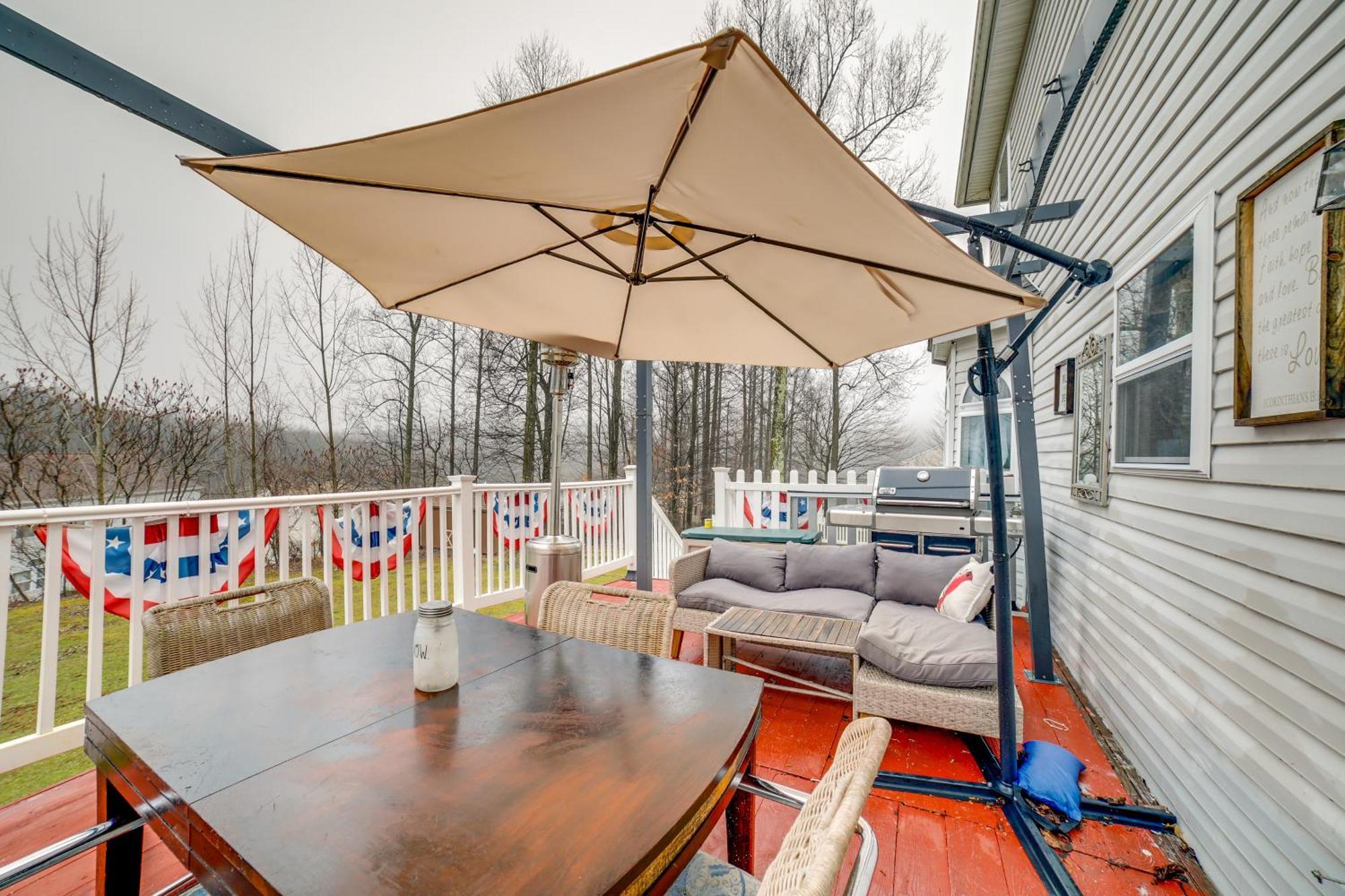 Pet-Friendly Apollo Home With Furnished Deck! New Kensington Exterior foto